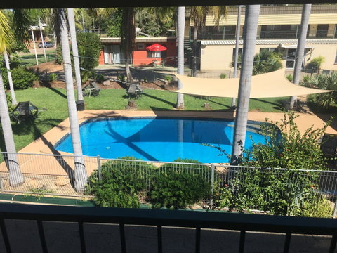 Pine Tree Motel - Sydney Tourism 7