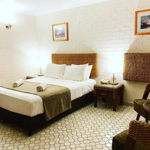 Pine Tree Motel - Sydney Tourism 25