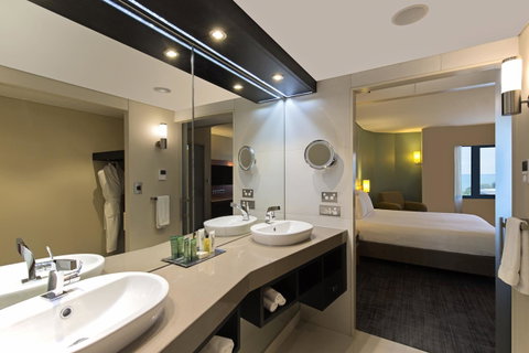 Hilton Darwin - Sydney Tourism 15