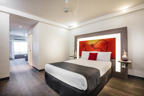 Novotel Darwin CBD - Sydney Tourism 19