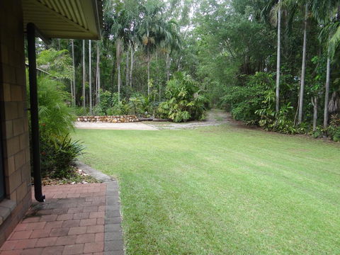 DARWIN'S SHADY ACRES RETREAT - Sydney Tourism 9