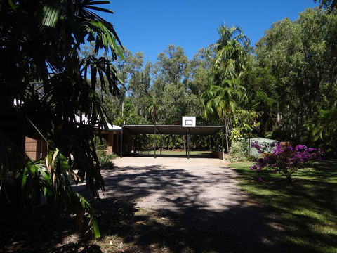 DARWIN'S SHADY ACRES RETREAT - Sydney Tourism 4