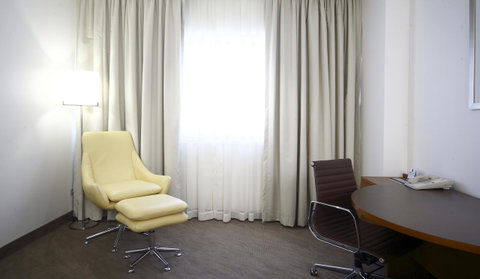Novotel Canberra - Sydney Tourism 16