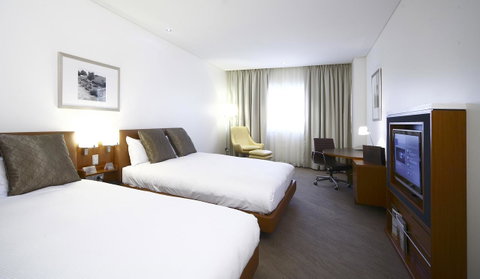 Novotel Canberra - Sydney Tourism 19