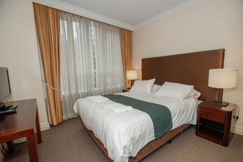 Bond 314 - Sydney Tourism 1