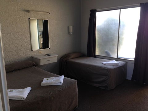 Boomerang Hotel - Sydney Tourism 3