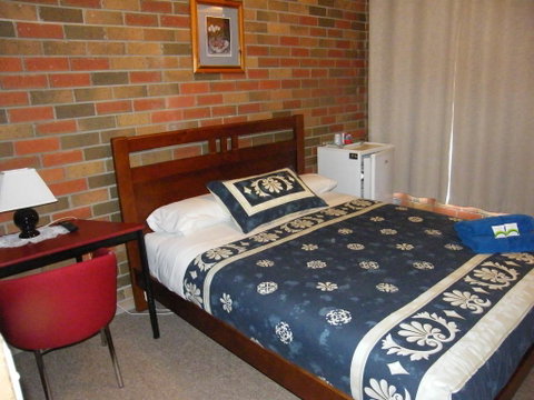 Boomers Guest House Hamilton - Sydney Tourism 3