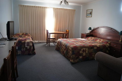 Bordertown Dukes Motorinn - Sydney Tourism 1