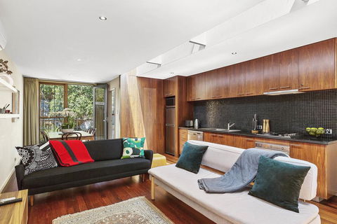 BOUTIQUE STAYS - Curran Terrace - Sydney Tourism 0