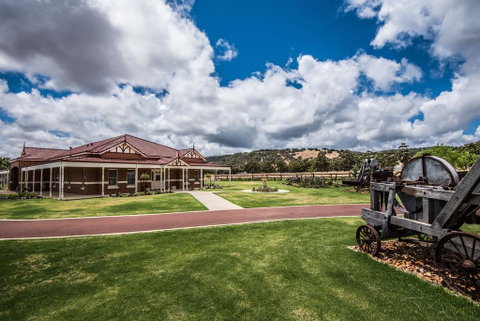 Braybrook Boutique BnB - Sydney Tourism 0