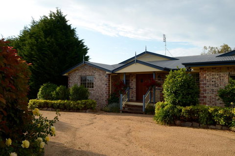 Brick Creek House - Sydney Tourism 0