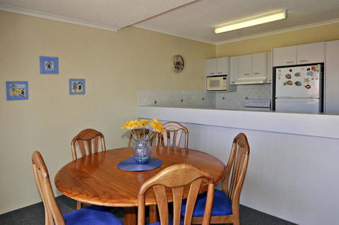 Bright & Comfortable In Quiet Location - Sydney Tourism 3