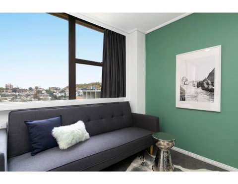 Bright, Modern Studio Steps From The Action - Sydney Tourism 1