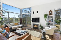 Bristlebird - Beach 650m Pets Fireplace Linen 4 bdrm WiFi