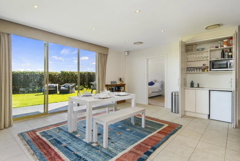 Bungan Beach House - Heated Indoor Pool - Sydney Tourism 1