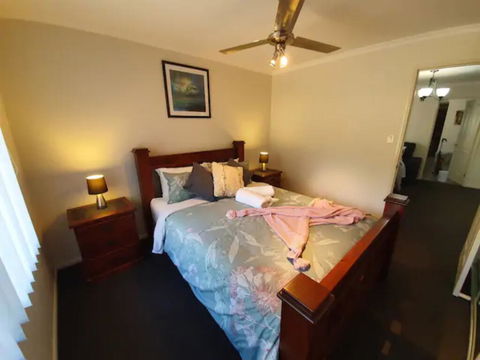 Burrum Paradsie Luxury Home - Sydney Tourism 3