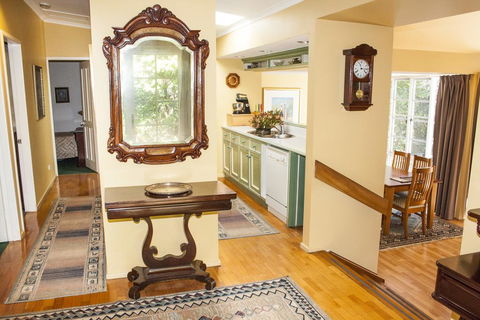 Bygone Beautys Cottages - Bronte Cottage - Sydney Tourism 2