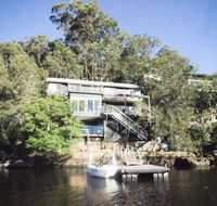 Calabash Bay Lodge - Sydney Tourism