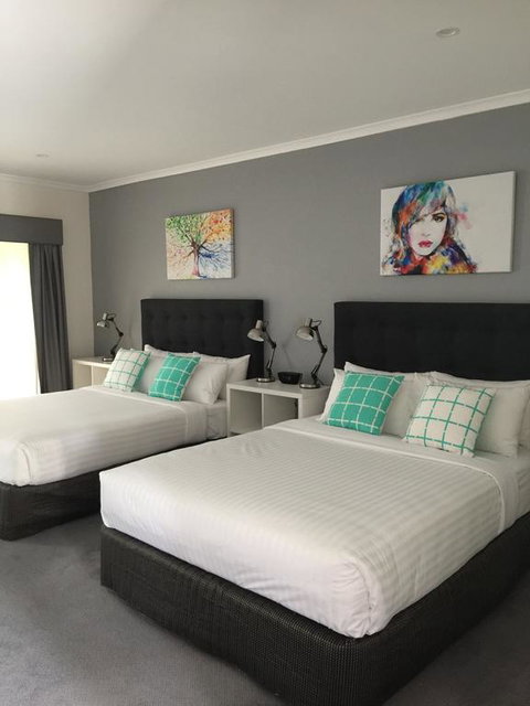 Caledonian Hotel Motel - Sydney Tourism 3