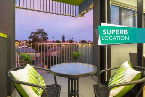 Canopy @ 44-Minutes From The CBD, Train And Cafes - Wifi - Nespresso - Amenities - Sydney Tourism 0