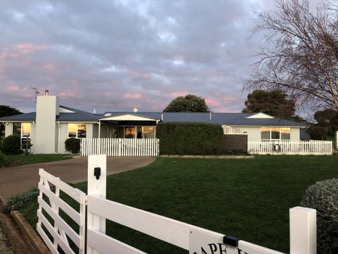 Cape View B And B - Sydney Tourism 2