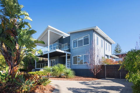 CASA AZZURRA - Sydney Tourism 1