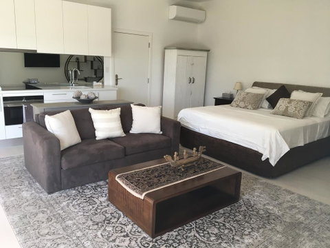 Casablanca, Peaceful Couples Retreat, Avalon Beach - Sydney Tourism 1