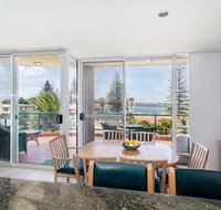 Castillo Del Mar 10 - Lake View Roof Terrace with Spa - Sydney Tourism