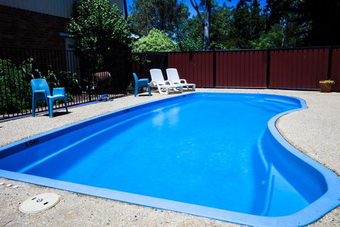 Castlemaine Central Cabin & Van Park - Sydney Tourism 0