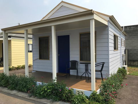 Castlemaine Central Cabin & Van Park - Sydney Tourism 3