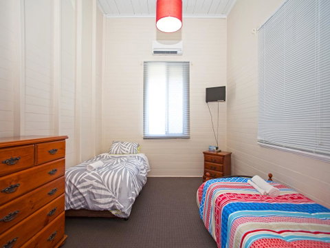 CBD Holiday Home - Sydney Tourism 3