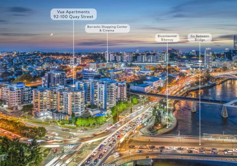 CBD Views-With FREE Wine Free-Carpark-Netflix-WiFi - Sydney Tourism 2