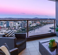 City Sky Home in Africa - River  Story Bridge Views - Sydney Tourism