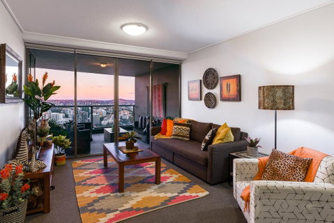 City Sky Home In Africa - River & Story Bridge Views - Sydney Tourism 2