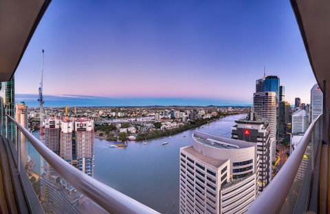 City Sky Home In Africa - River & Story Bridge Views - Sydney Tourism 1