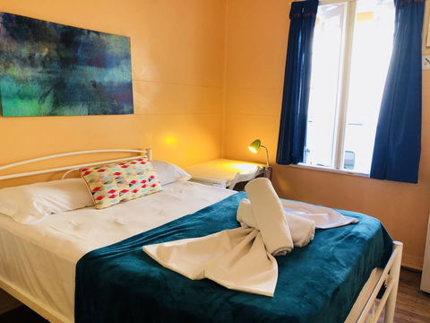 Civic Guesthouse - Sydney Tourism 1