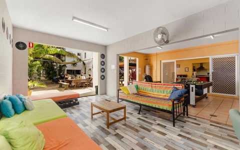 Civic Guesthouse - Sydney Tourism 0