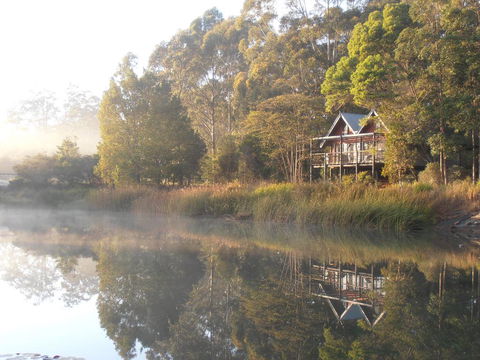 Cloudlake Mountain Retreat - Sydney Tourism 0