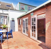 Clover Free Car Parking Hostel - Sydney Tourism