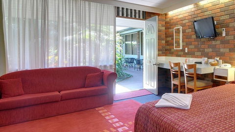 Comfort Inn Cedar Lodge - Sydney Tourism 3