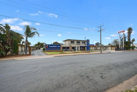 Comfort Inn Flinders On Main - Sydney Tourism 1