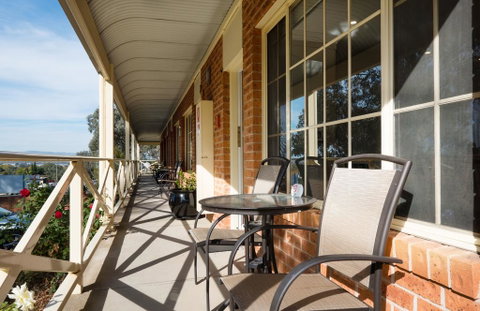 Commercial Golf Resort - Sydney Tourism 2