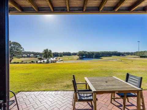 Condo 108 @ Horizons Resort & Golf, Stunning Course + Lake Views - Sydney Tourism 1