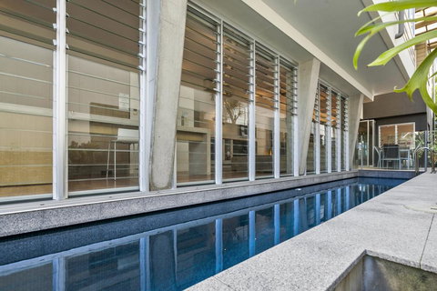 Contemporary & Central, Sunshine Beach - Sydney Tourism 0