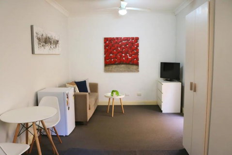 Convenient Studio In Kings Cross - Sydney Tourism 3
