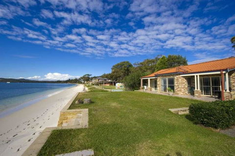 Cook St 4 - Salamander Bay - Sydney Tourism 0