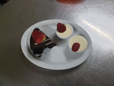 Cootamundra Gardens Motel - Sydney Tourism 3