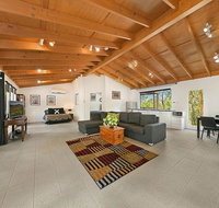 Corroboree Spa Cabin- Eaglereach - Sydney Tourism
