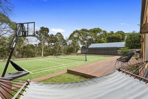 CORYMBIA - MOUNT MARTHA - Sydney Tourism 3