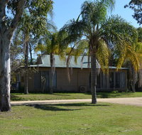 Cottage Port Stephens / Swan Bay NSW - Sydney Tourism